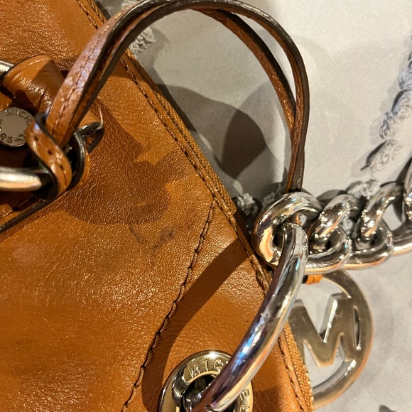 MICHAEL KORS HANDBAG 👜 - Picture 4 of 7